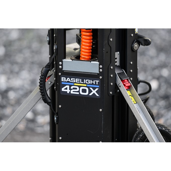 Turn telescopic iluminare temporara 420W - 65.000 lumeni RIDICARE ELECTRICA